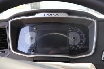 �й����� HOWO Max�ؿ� 530���� 6X4 LNGǣ����(Һ��)ͼƬ