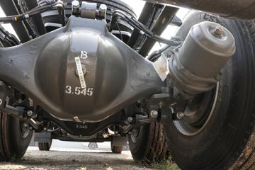 �й����� HOWO Max�ؿ� 530���� 6X4 LNGǣ����(Һ��)ͼƬ