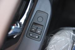 陕汽商用车 轩德翼9 速运版 150马力 4X2 4.15米单排仓栅式轻卡(国六)(SX5040CCYNP6331)