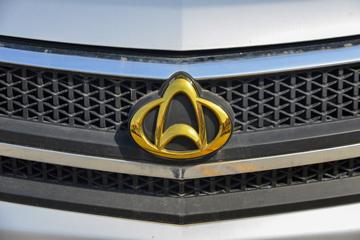 ������Խ��X3 PLUS 2022�� �콢�� 1.6L ���� 122���� 3.3�׵�������΢��(����)(SC1034NGD6B1)ͼƬ