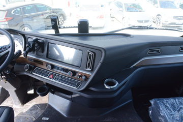 �й����� HOWO TH7�ؿ� 570���� 6X4 AMT�Զ���ǣ����(����)ͼƬ