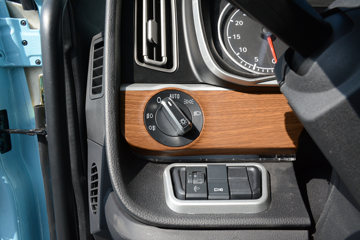 �й����� HOWO TH7�ؿ� 570���� 6X4 AMT�Զ���ǣ����(����)ͼƬ