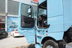 中国重汽 HOWO TH7重卡 570马力 6X4 AMT自动挡牵引车(国六)