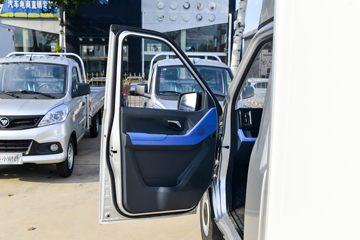 ���� ����Qһ��ʽ ������ 1.6L 120���� ���� 3.09�׵�����ʽ΢��(BJ5030XXY4JV6-73)ͼƬ