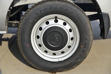 ���� ����Qһ��ʽ ������ 1.6L 120���� ���� 3.09�׵�����ʽ΢��(BJ5030XXY4JV6-73)ͼƬ