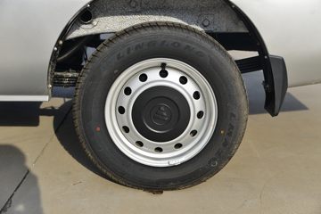 ���� ����Qһ��ʽ ������ 1.6L 120���� ���� 3.09�׵�����ʽ΢��(BJ5030XXY4JV6-73)ͼƬ