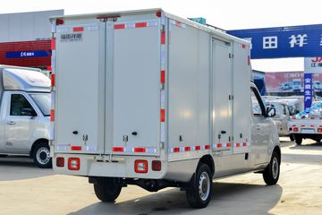 ���� ����Qһ��ʽ ������ 1.6L 120���� ���� 3.09�׵�����ʽ΢��(BJ5030XXY4JV6-73)ͼƬ