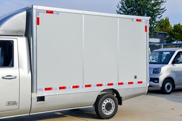 ���� ����Qһ��ʽ ������ 1.6L 120���� ���� 3.09�׵�����ʽ΢��(BJ5030XXY4JV6-73)ͼƬ