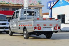 福田 祥菱Q一体式 舒适型 1.6L 120马力 汽油 2.5米双排栏板微卡(BJ1030V6AV6-73)