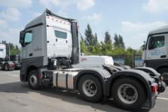 奔驰 Actros 重卡 优享版 480马力 6X4 AMT自动挡牵引车(国六)(BJ4266Y6DHL-A2)