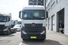 奔驰 Actros 重卡 优享版 480马力 6X4 AMT自动挡牵引车(国六)(BJ4266Y6DHL-A2)