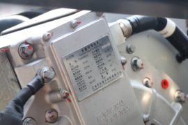 昊龙&nbsp;电动牵引车底盘图片