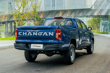 ���� F70 ������ ������ 2.0T���� 233���� �Զ����� ����˫��Ƥ��ͼƬ