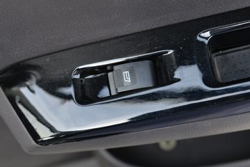 ���� ����M2 ������ 95���� 3.8�׵�������΢��(����)(BJ1042V9JB6-01)ͼƬ