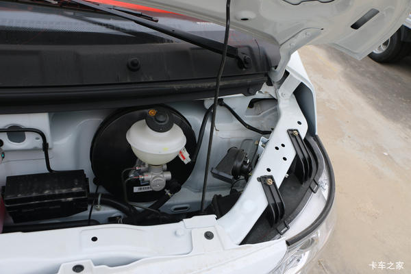 抢购在行动！喀什地区长安睿行M60轻客降价大放送，立降0.3万