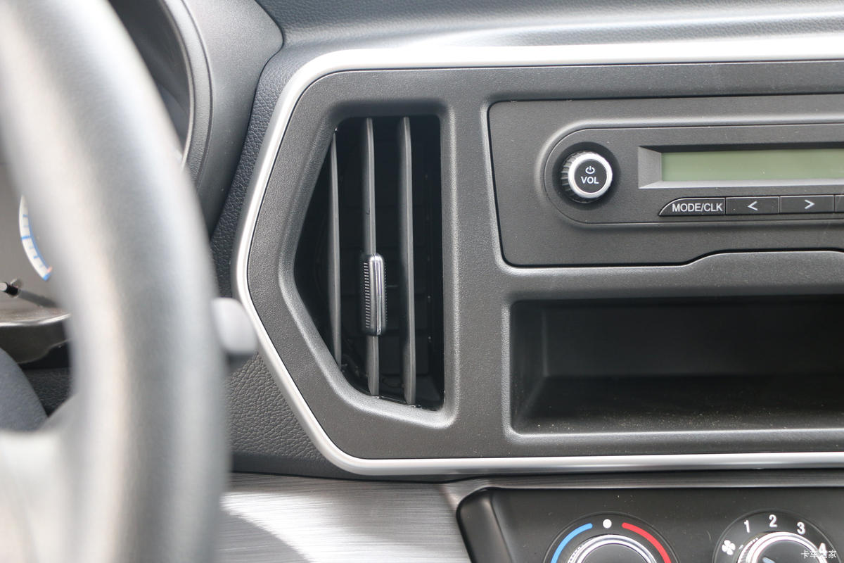  ³M60 2023  1.6L 105 CNG 2ջ()()ʻ