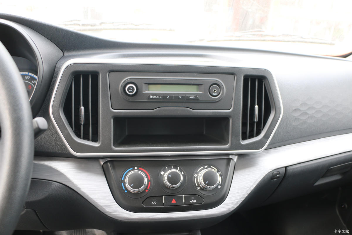  ³M60 2023  1.6L 105 CNG 2ջ()()ʻ