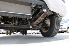 福田 祥菱V2 豪华型 1.6L 122马力 汽油 3.3米单排栏板微卡(BJ1030V3JV7-52)