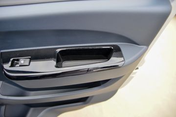 ���� ����V3 2.0L 144���� ���� 3.7�׵�������΢��(����)ͼƬ