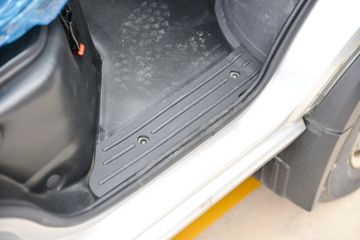 ���� ����V3 2.0L 144���� ���� 3.7�׵�������΢��(����)ͼƬ
