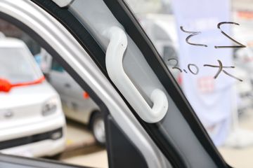���� ����V3 2.0L 144���� ���� 3.7�׵�������΢��(����)ͼƬ