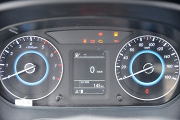 ���� ����V3 2.0L 144���� ���� 3.7�׵�������΢��(����)ͼƬ