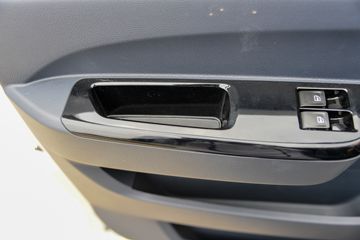 ���� ����V3 2.0L 144���� ���� 3.7�׵�������΢��(����)ͼƬ
