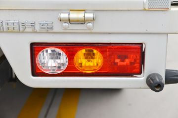 ���� ����V3 2.0L 144���� ���� 3.7�׵�������΢��(����)ͼƬ