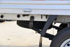 祥菱V1&nbsp;载货车底盘                                                图片