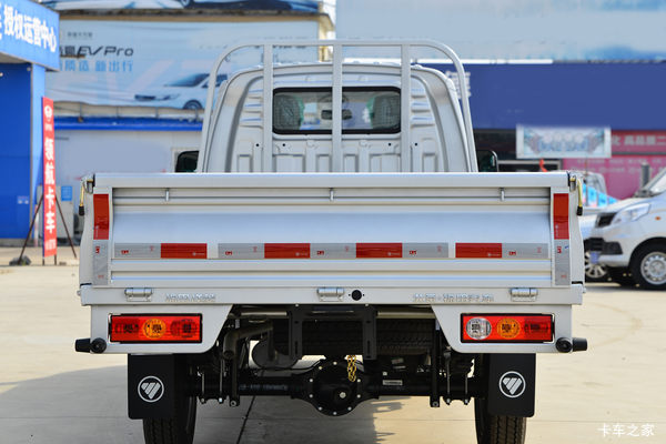 福田祥菱V1享3万元/24期零利息,其他部分车型送购置税