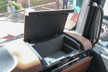 ����ʮͨ ��� ȫ��X5�� 300���� 8X2R 9.6�������ػ���(STQ1312L16Y4A6)ͼƬ