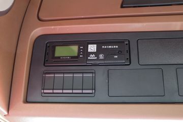 ����ʮͨ ��� ȫ��X5�� 300���� 8X2R 9.6�������ػ���(STQ1312L16Y4A6)ͼƬ