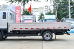 福田 欧马可X 122马力 3.95米排半栏板轻卡(BJ1044VAJA6-3A)