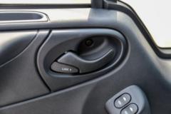 江铃汽车 福顺 2023款 146马力 2.0T柴油 短轴 6座 中高顶多用途乘用车