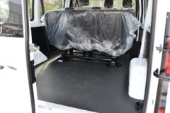 江铃汽车 福顺 2023款 146马力 2.0T柴油 短轴 6座 中高顶多用途乘用车