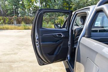 ʮ  2023 캽 2.5T 150 Զ ˫ƤͼƬ