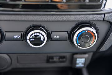 ʮ  2023 캽 2.5T 150 Զ ˫ƤͼƬ