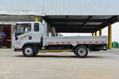 解放 虎6G 140马力 3.82米排半栏板轻卡(法士特8档)