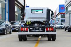 陕汽商用车 德龙G2 标准版 160马力 4.18米单排栏板轻卡(SX1042NP6331)