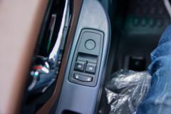 陕汽商用车 德龙G2 标准版 160马力 4.18米单排栏板轻卡(SX1042NP6331)