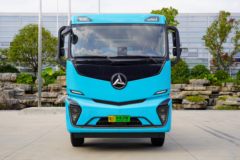 三一重卡 江山SE 6X4 换电式纯电动牵引车437kWh