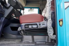 三一重卡 江山SE 6X4 换电式纯电动牵引车437kWh