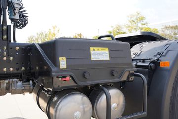 ��һ�ؿ� ��ɽSE 6X4 ����ʽ���綯ǣ����437kWhͼƬ