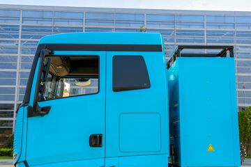 ��һ�ؿ� ��ɽSE 6X4 ����ʽ���綯ǣ����388kWhͼƬ