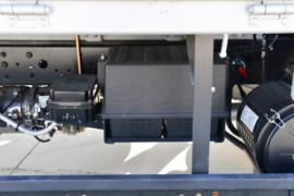 德龙K3000&nbsp;载货车底盘                                                图片