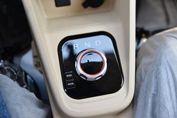 ������Խ ��Խ��V7EV ������ 2.9T 2�� 4.8�״��綯��ʽ���䳵(�Կ���)38.64kWhͼƬ