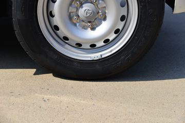 ������Խ ��Խ��V7EV ������ 2.9T 2�� 4.8�״��綯��ʽ���䳵(�Կ���)38.64kWhͼƬ