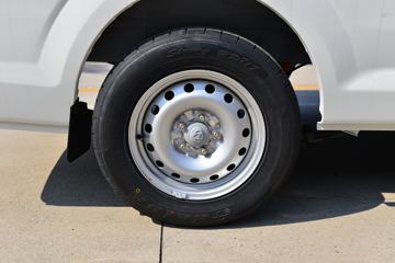 ������Խ ��Խ��V7EV ������ 2.9T 2�� 4.8�״��綯��ʽ���䳵(�Կ���)38.64kWhͼƬ