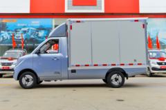 福田 祥菱Q一体式 豪华型 1.6L 120马力 汽油 3.09米单排厢式微卡(BJ5030XXY4JV6-73)