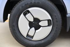 福田 祥菱Q一体式 豪华型 1.6L 120马力 汽油 3.09米单排厢式微卡(BJ5030XXY4JV6-73)